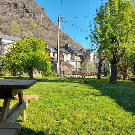 Apartament T3 Neuf 55M2 4 Personnes Avec Jardin Au Calme, Menage Inclus, Local Velo Bagnères-de-Luchon Zewnętrze zdjęcie